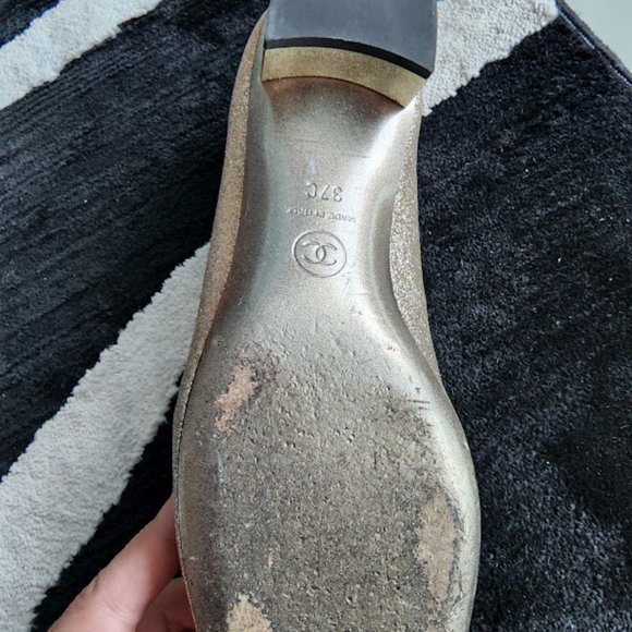 CHANEL Womens Chanel Authentic Glitter Gold CC Shoes Size 37 C - Picture 6 of 11